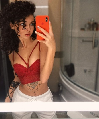 Алла, 22 года, 2 размер груди